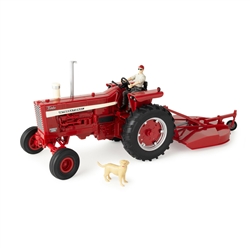 1:16 Big Farm Farmall 1256 Tractor with Mower and Figure