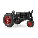 1:16 Farmall F20 Gray Tractor