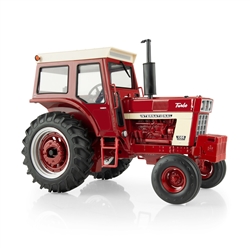 1:16 IH 1066 Prestige Tractor