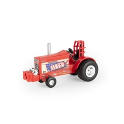 1:64 IH 1066 Vintage Puller Tractor "Sixty-Sixer"